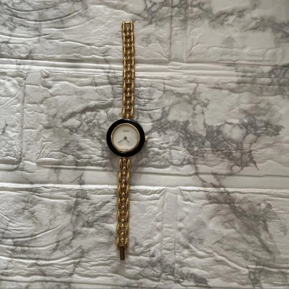 GUCCI Luxury Bracelet Watch